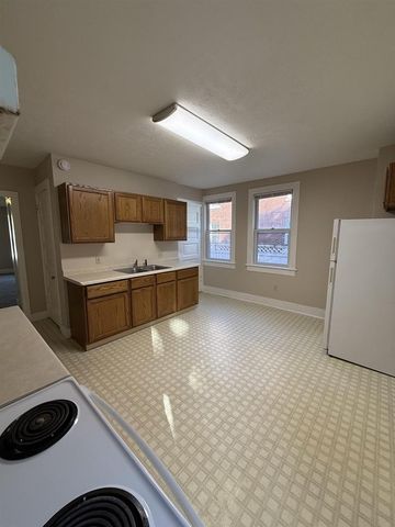 823 Church Street, Beloit, WI 53511