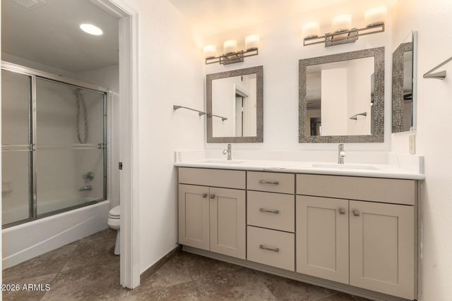 9550 N 94TH Place 117, Scottsdale, AZ 85258