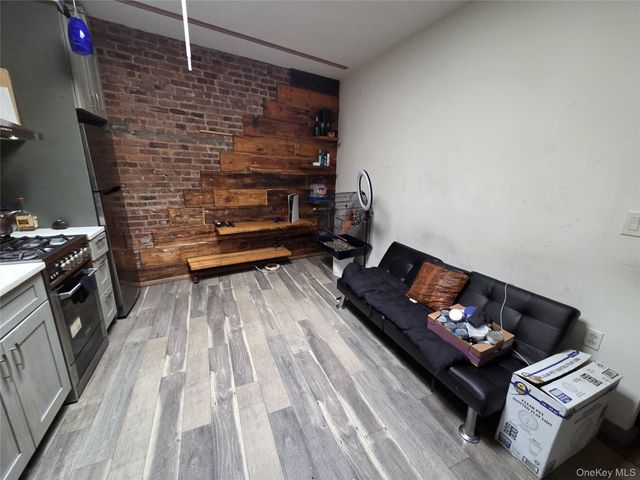 1638 Eastern Parkway, Brooklyn, NY 11233