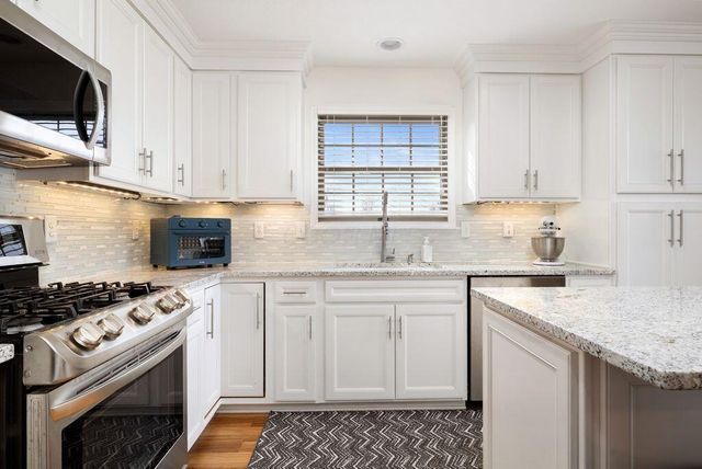 4311 Grathrine Court, Lewis Center, OH 43035