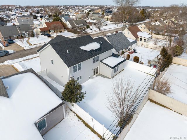 25 Furrow Lane, Levittown, NY 11756