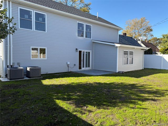 25 Furrow Lane, Levittown, NY 11756