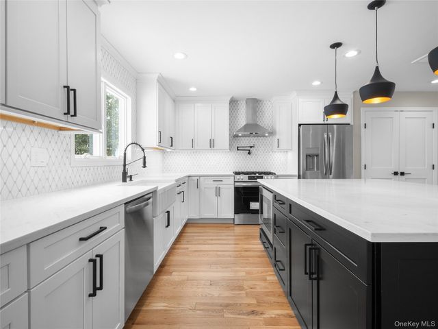 25 Furrow Lane, Levittown, NY 11756