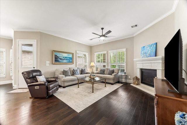 11 Willow Tree Court, Missouri City, TX 77459