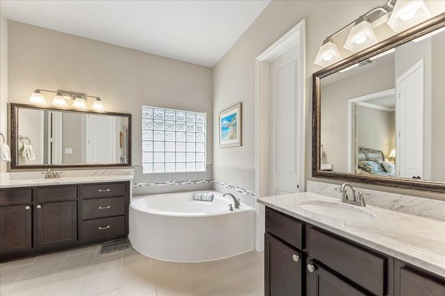 11 Willow Tree Court, Missouri City, TX 77459