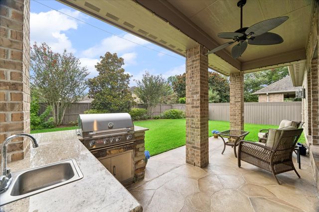 11 Willow Tree Court, Missouri City, TX 77459