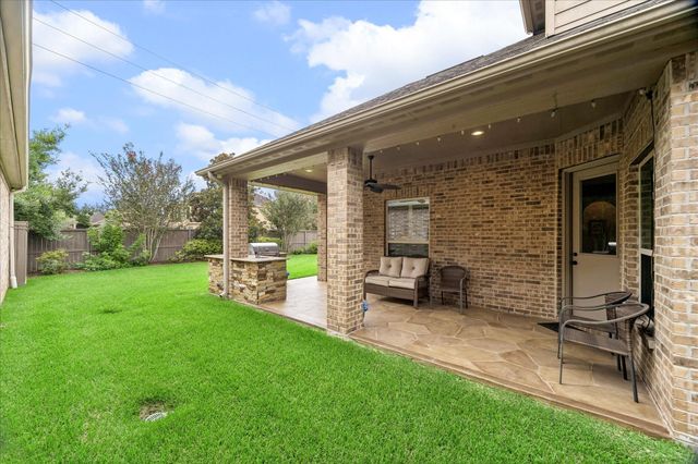 11 Willow Tree Court, Missouri City, TX 77459