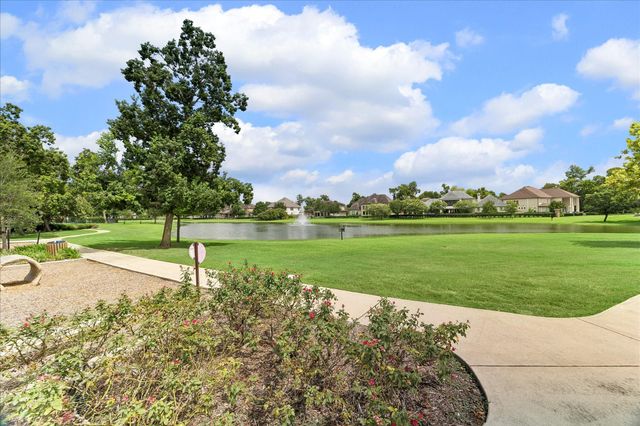 11 Willow Tree Court, Missouri City, TX 77459