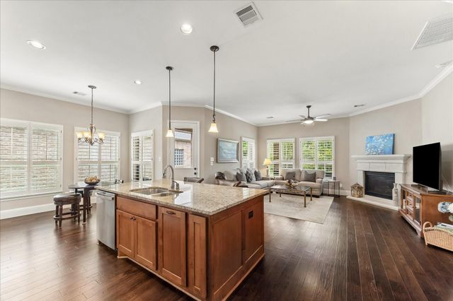 11 Willow Tree Court, Missouri City, TX 77459