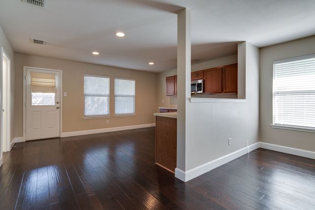16424 Cowboy Trail, Fort Worth, TX 76247