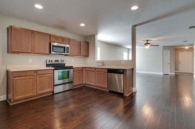 16424 Cowboy Trail, Fort Worth, TX 76247