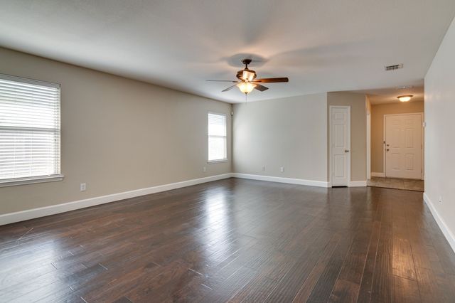 16424 Cowboy Trail, Fort Worth, TX 76247
