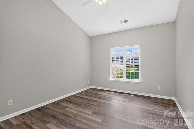 1048 Sandy Point Drive SW, Concord, NC 28025