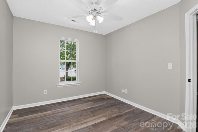 1048 Sandy Point Drive SW, Concord, NC 28025