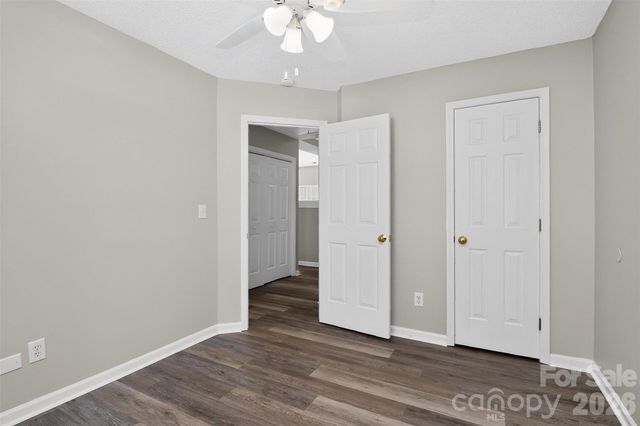 1048 Sandy Point Drive SW, Concord, NC 28025