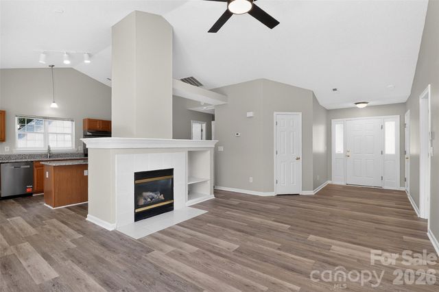 1048 Sandy Point Drive SW, Concord, NC 28025
