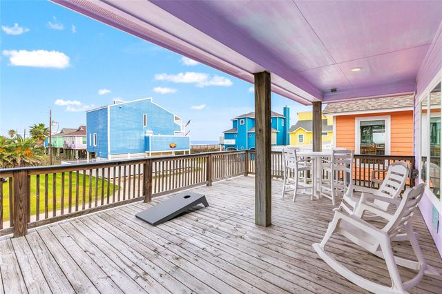 113 Mar Vista Court, Surfside Beach, TX 77541