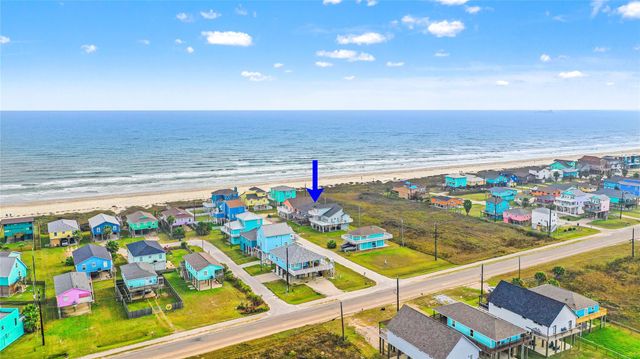 113 Mar Vista Court, Surfside Beach, TX 77541
