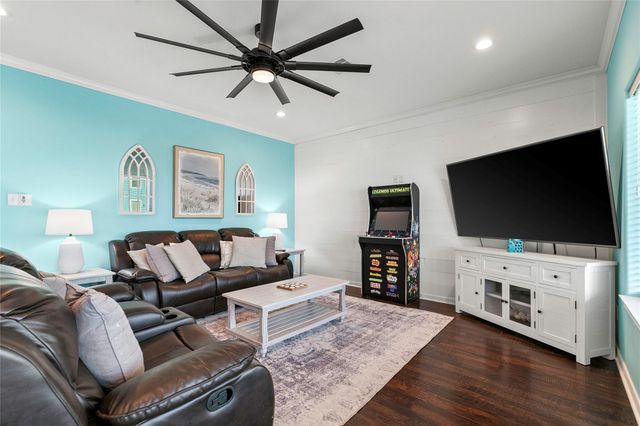 113 Mar Vista Court, Surfside Beach, TX 77541