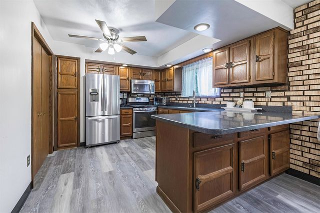 8698 HAFT Road, Erie, PA 16510