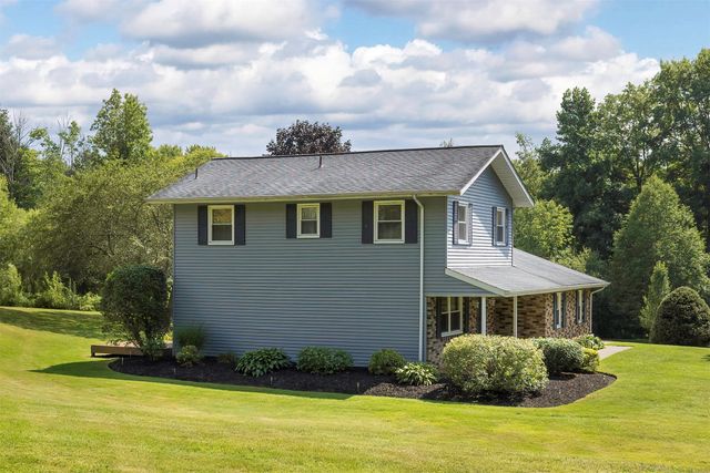 8698 HAFT Road, Erie, PA 16510