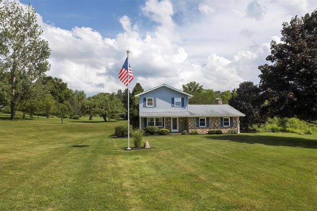 8698 HAFT Road, Erie, PA 16510
