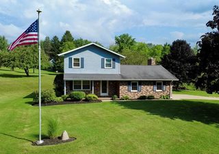 8698 HAFT Road, Erie, PA 16510