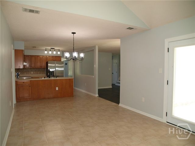 65 Shady Hill Circle, Richmond Hill, GA 31324