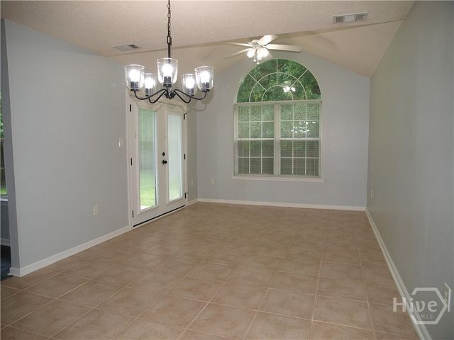65 Shady Hill Circle, Richmond Hill, GA 31324