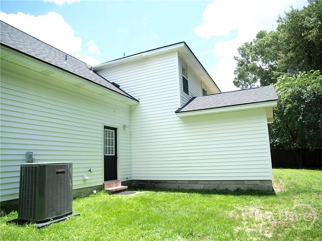 65 Shady Hill Circle, Richmond Hill, GA 31324