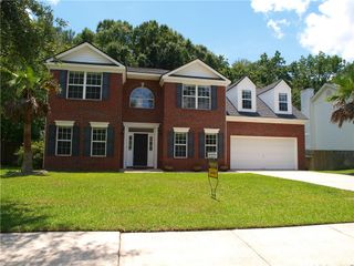 65 Shady Hill Circle, Richmond Hill, GA 31324