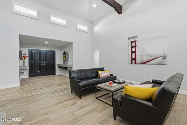 6322 N 19TH Street, Phoenix, AZ 85016