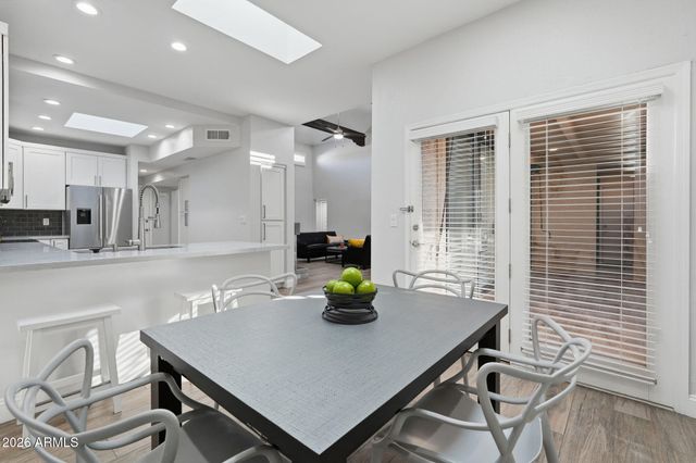 6322 N 19TH Street, Phoenix, AZ 85016