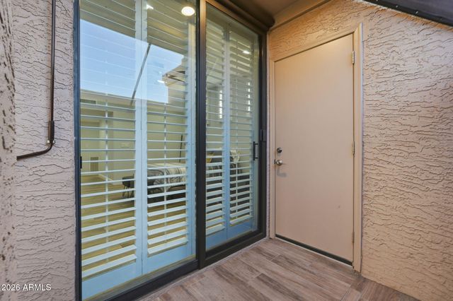 6322 N 19TH Street, Phoenix, AZ 85016