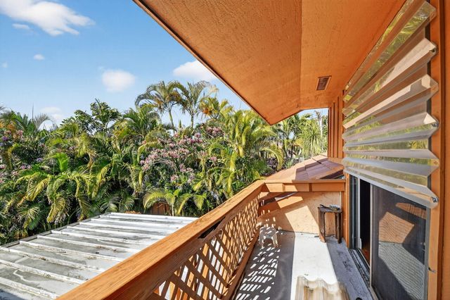 5373 Stonybrook Lane, Boynton Beach, FL 33437