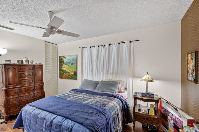 5373 Stonybrook Lane, Boynton Beach, FL 33437