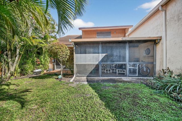 5373 Stonybrook Lane, Boynton Beach, FL 33437