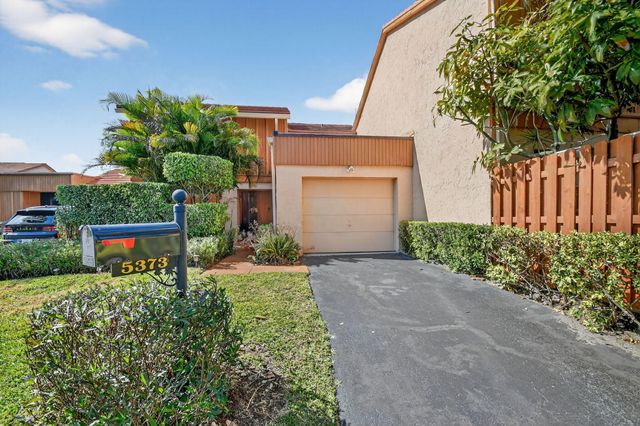 5373 Stonybrook Lane, Boynton Beach, FL 33437