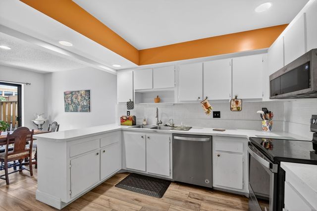 5373 Stonybrook Lane, Boynton Beach, FL 33437