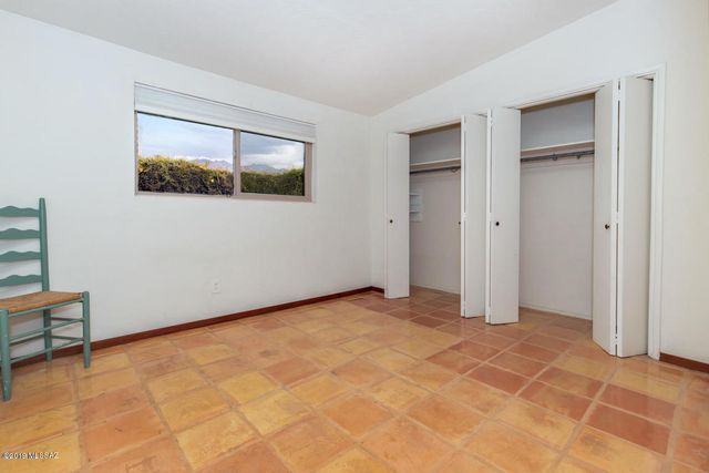 2121 N Country Club Rd Apt 9, Tucson, AZ 85716