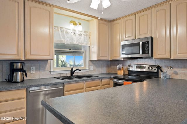 435 34th Street, Sunset Beach, NC 28468