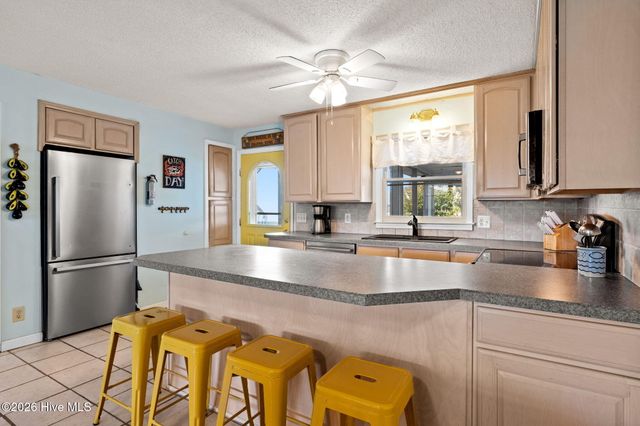 435 34th Street, Sunset Beach, NC 28468