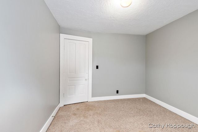 420 Riverside Drive, Portland, MI 48875