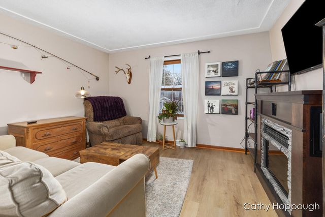 420 Riverside Drive, Portland, MI 48875