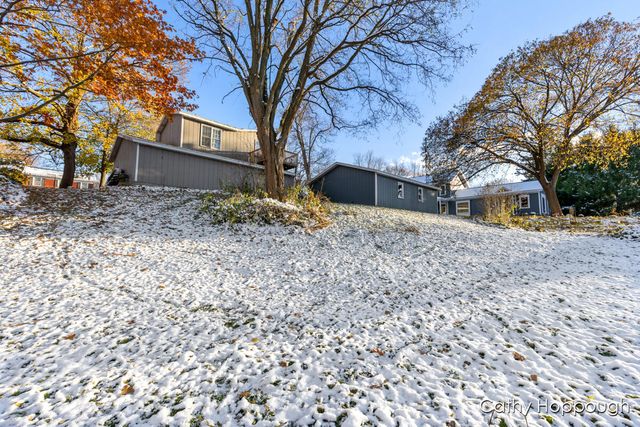 420 Riverside Drive, Portland, MI 48875