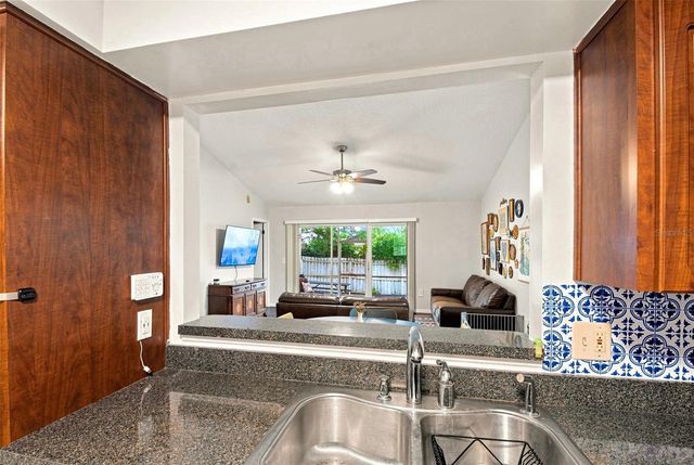 1356 LANDRY CIRCLE, Longwood, FL 32750