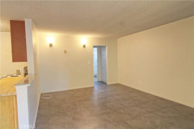 807 E Cottonwood Road 11, Palm Springs, CA 92262