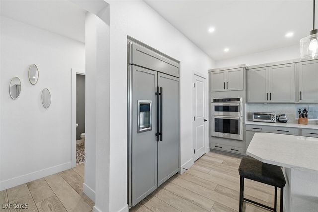 7110 Moss Hill Avenue, Las Vegas, NV 89113