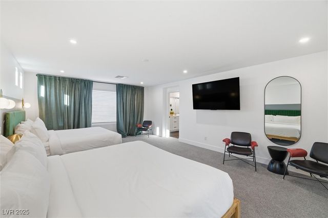 7110 Moss Hill Avenue, Las Vegas, NV 89113