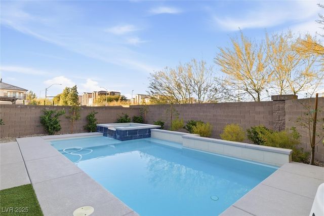 7110 Moss Hill Avenue, Las Vegas, NV 89113